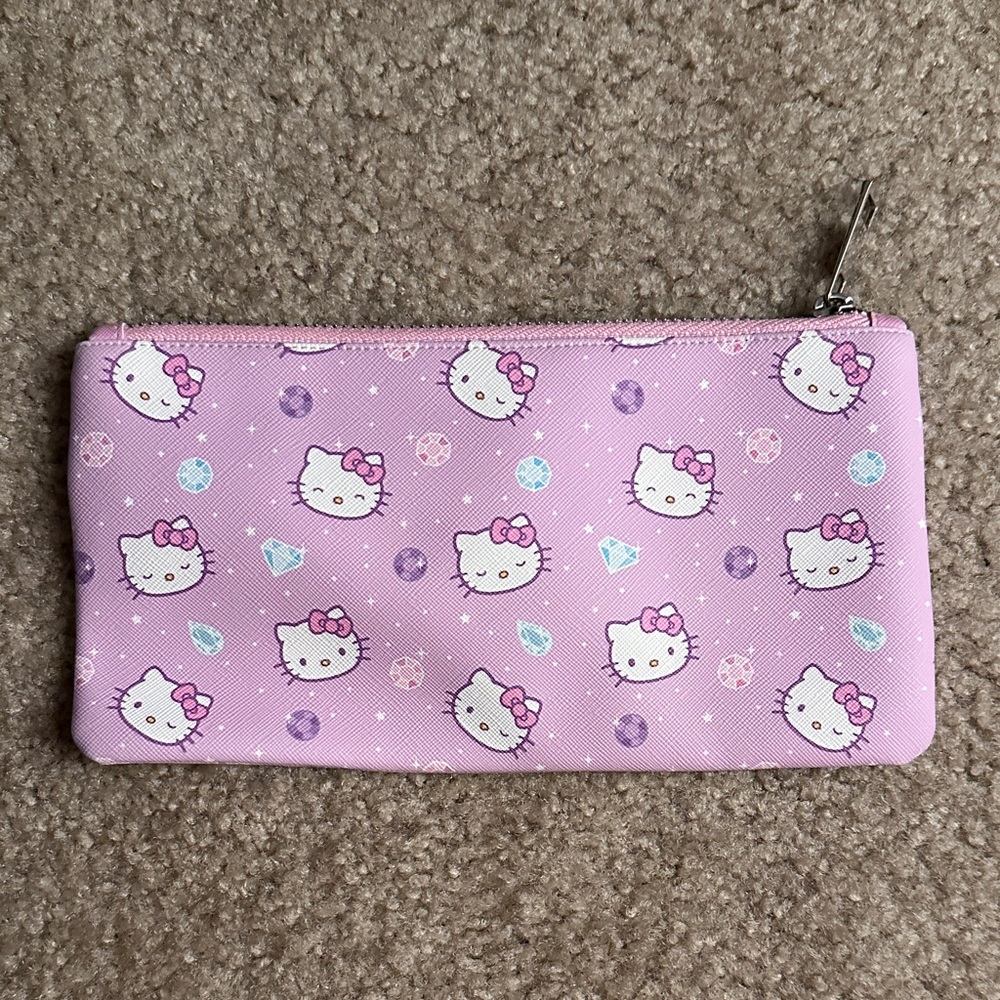 Hello Kitty Lavender Accessory Pouch